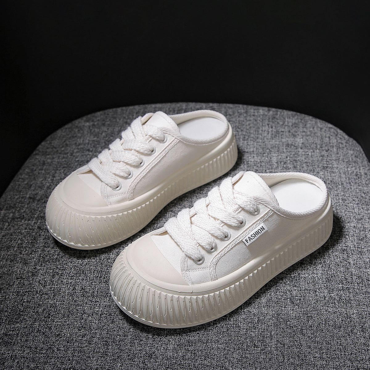 Summer New Korean Style Semi Slipper White Shoes Female Ins Student Breathable Casual Canvas Shoes Women's Board Shoes Comfortable