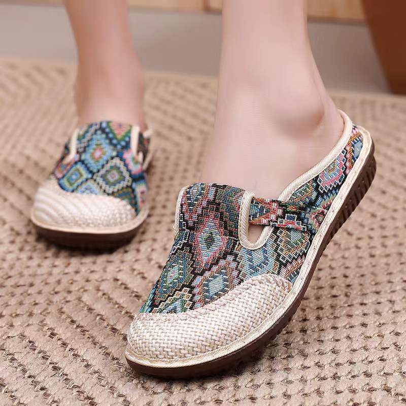 Women's Cloth Shoes Spring and Summer Flat Heel Ethnic Style Shallow Mouth Middle-Aged and Elderly Slip-on Lazy Shoes Closed-Toe Slippers Mom Shoes