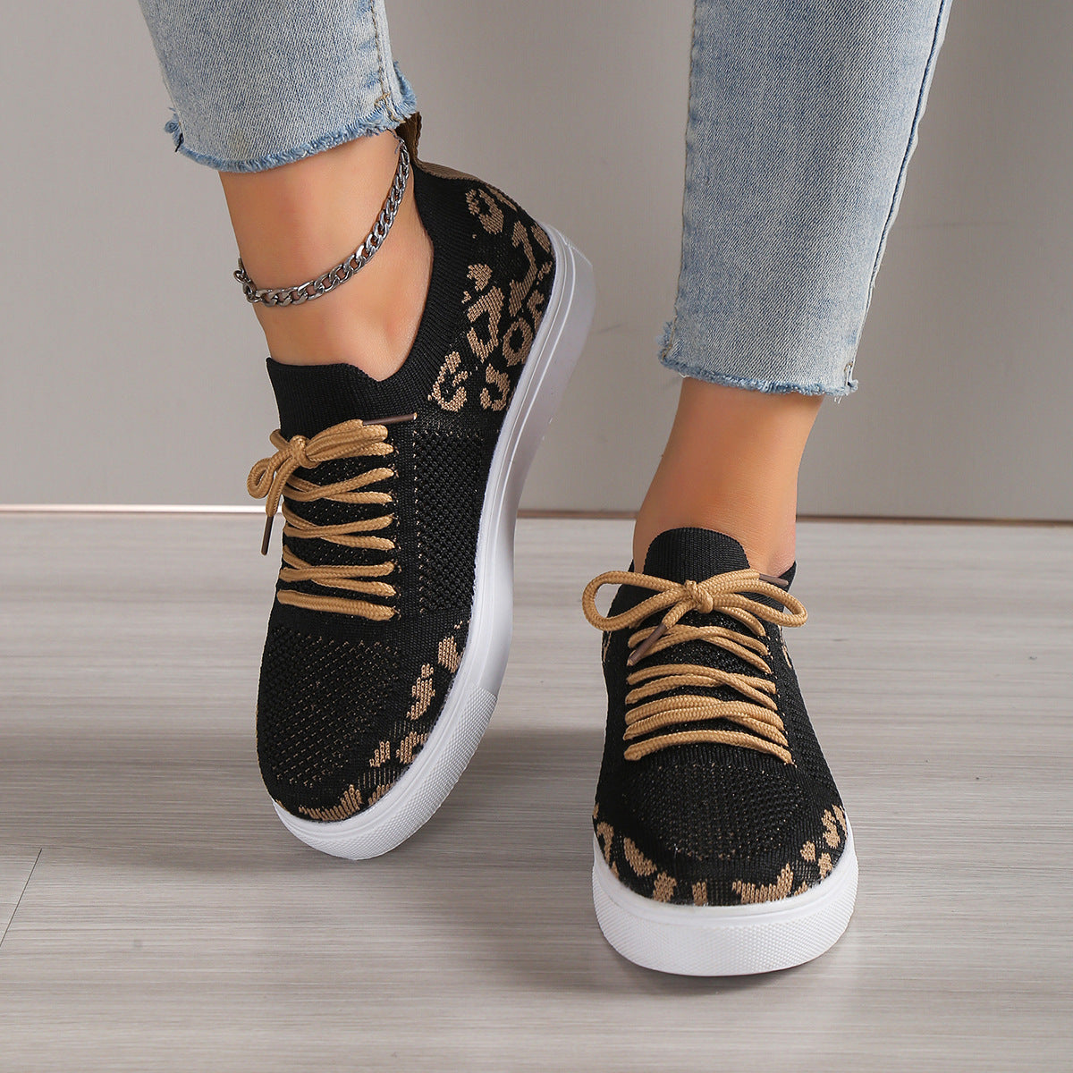 Cross-Border plus Size Women's Casual Sports Single-Layer Shoes  New Leopard Print round Head Lace-up Flat Bottom Comfort Mesh Women's Shoes