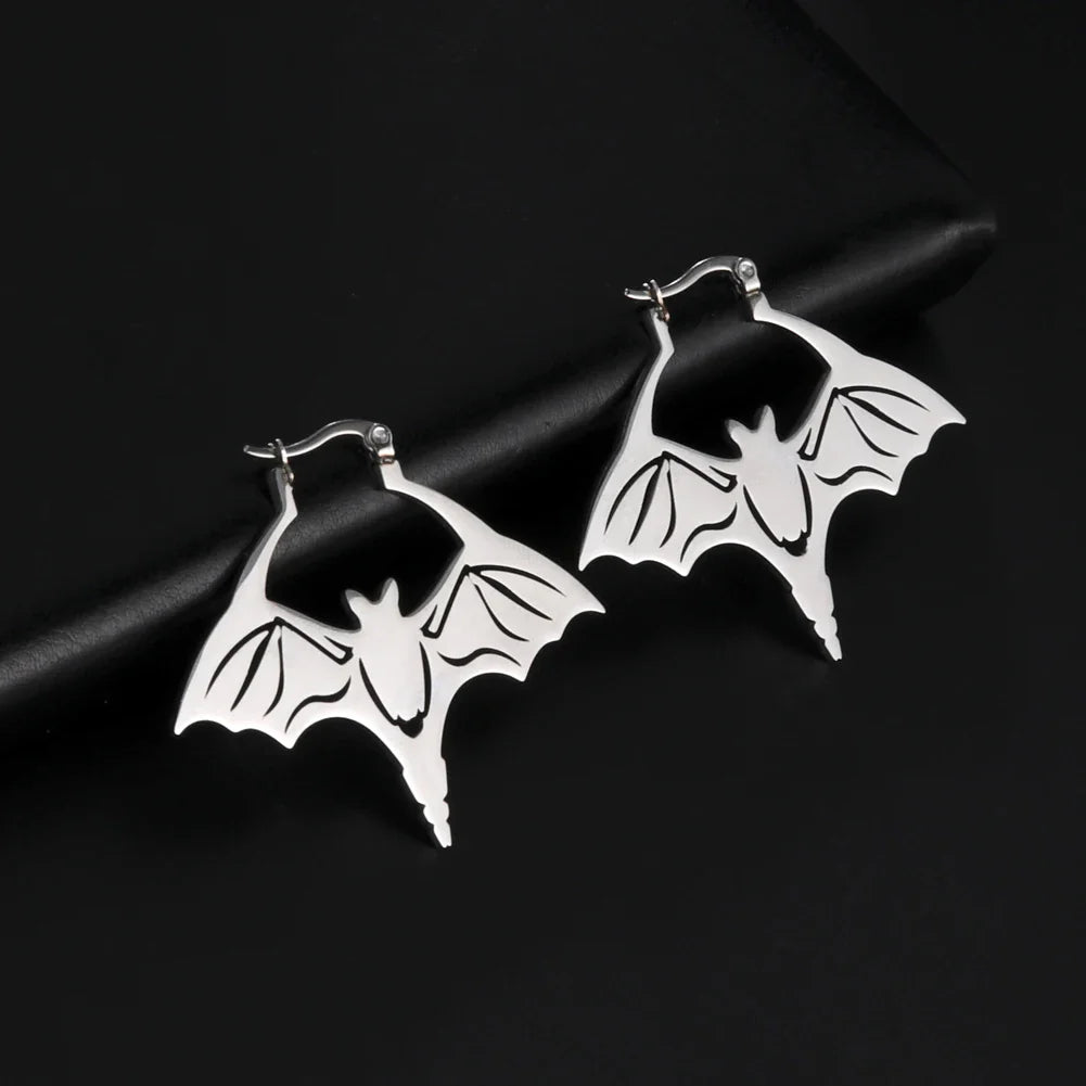 sengpan Stainless Steel Punk Grunge Bat Earrings Cool Halloween Wing Bats Stud Earrings For Women Girls Jewelry Accessories