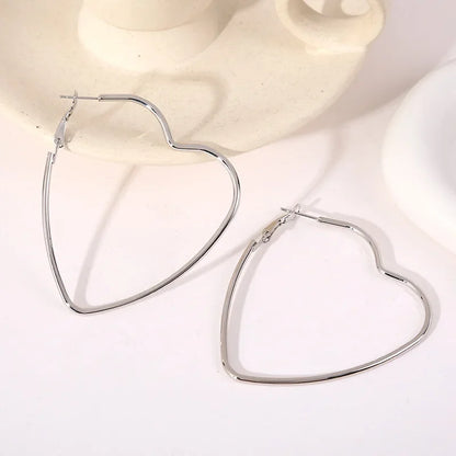 sengpan Big Heart Women's Hoop Earrings Metal Buckle Exaggerated Loop Earrings Punk Fashion Female Ear Jewelry new in aretes de mujer