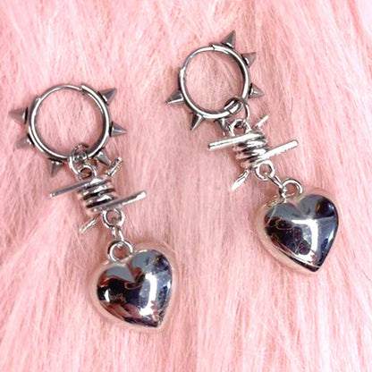 sengpan Y2k Thorn Lover Heart Rivet Hoop Earrings for Egirl Punk Aesthetic Grunge Dangle Earrings for Women