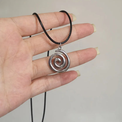 sengpan Punk Charms Jewelry Chains Vortex Swirl Pendant Necklaces Vintage Star Choker Women Fashion Goth Necklace Accessory Grunge