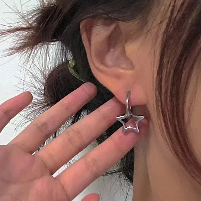 sengpan New Goth Harajuku Vintage Punk Star Metal Hoop Earrings For Women Egirl Removable Simple Trendy Aesthetic Jewelry Y2k Accessorie