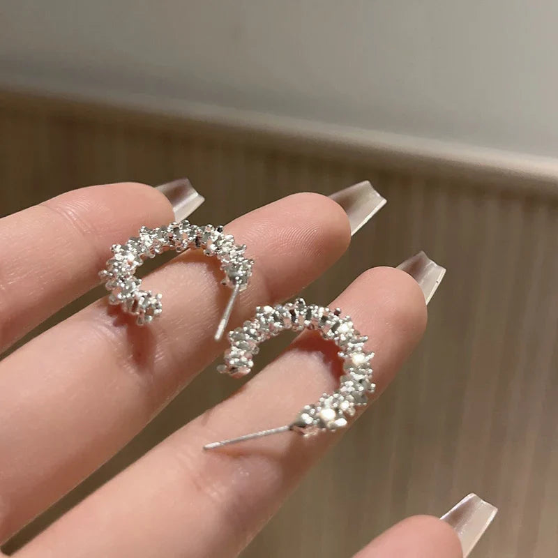 sengpan New Punk Flame Shape Hoop Earrings for Women Design Unique Stud Cold Air Earrings Ear Buckle Lady Fashion Jewelry Hiphop Gifts