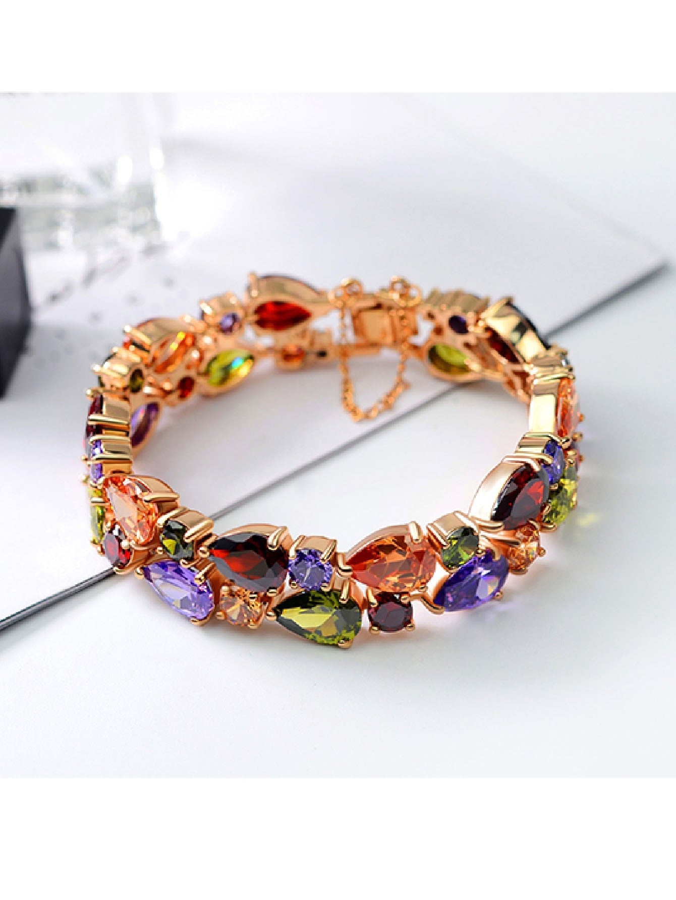 sengpan Hot Selling Classic Fashion Shiny Rose Gold Color Multi Zirconia Bracelets for Elegant Ladies Commute Jewelry Accessories