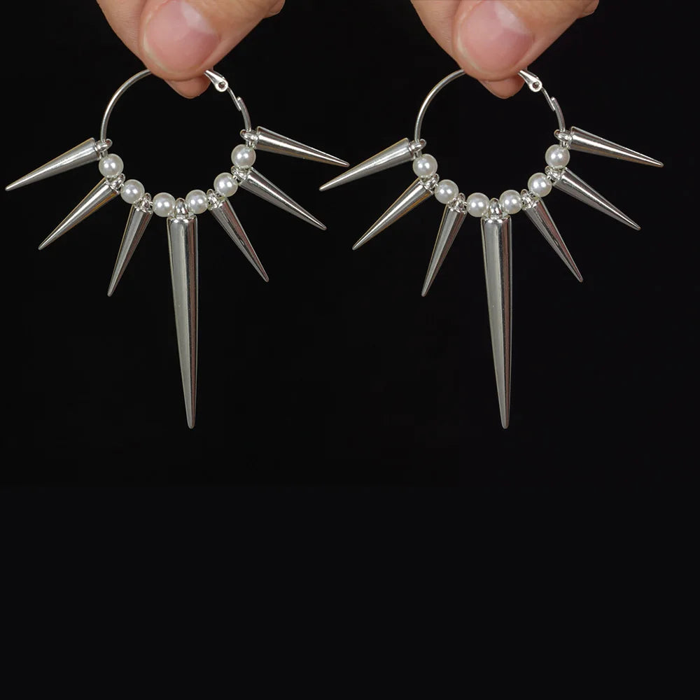 sengpan Punk Rock Thorns Rivets Hoop Earrings Hip Hop Unusual Spikes Circle Earings for Women Lady Party Night Club Dancing Accessories