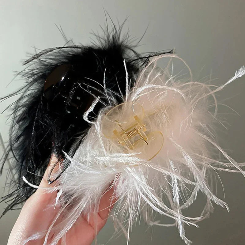 Lianfudai Sweet Ostrich Feather Hair Clip Female White Black Shark Hair Claw Headwear Women Hair Accessories 2023 Summer Hair clip