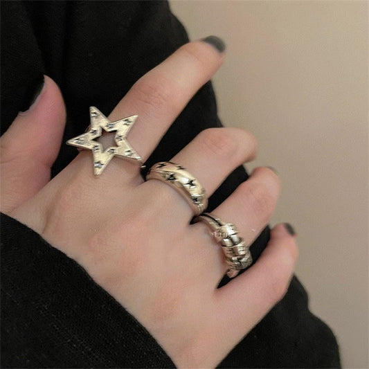 sengpan Y2K Black Star Silver Color Rings for Women Vintage Geometric Irregular Hollow Star Finger Rings Party Creative Jewelry