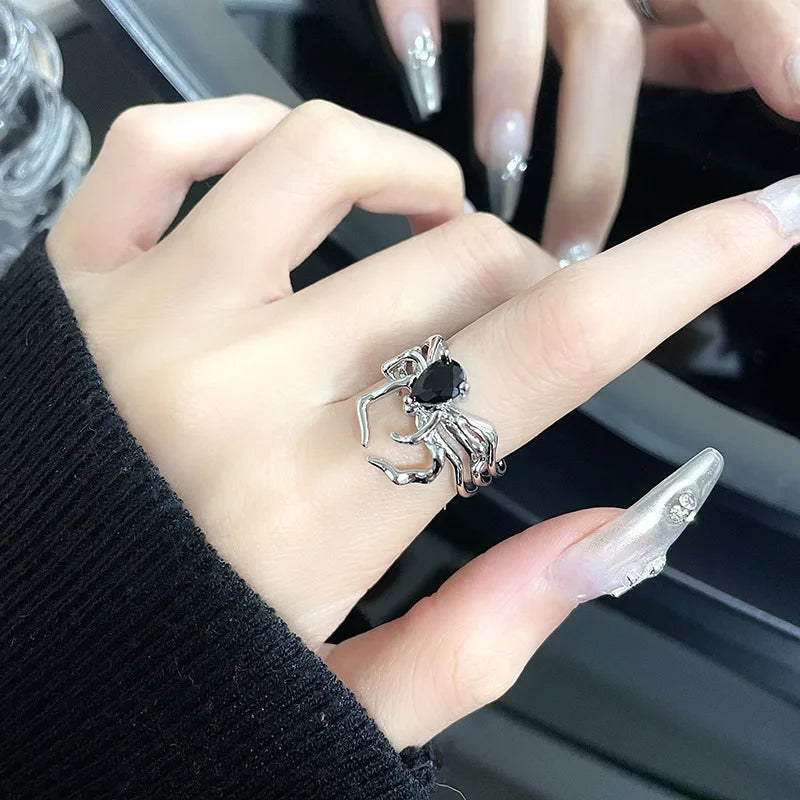 sengpan  Gothic Punk Irregular Spider Webs Zircon Opening Ring Women Black Crystal Dark Animal Rings Hip Hop Fashion Party Finger Jewelry