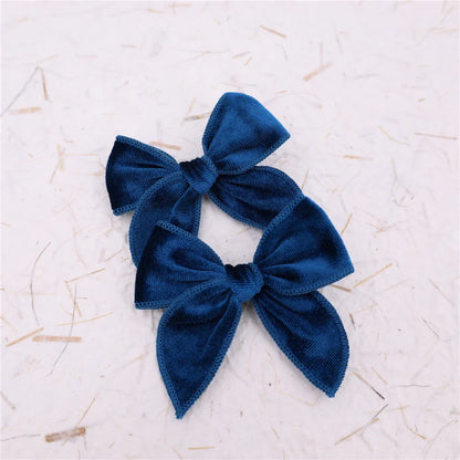 sengpan Small Velvet Fable Bow Hair Clips for Toddler Baby Girl Kids Christmas Velvet Hair Bow Alligator Clips Accessories