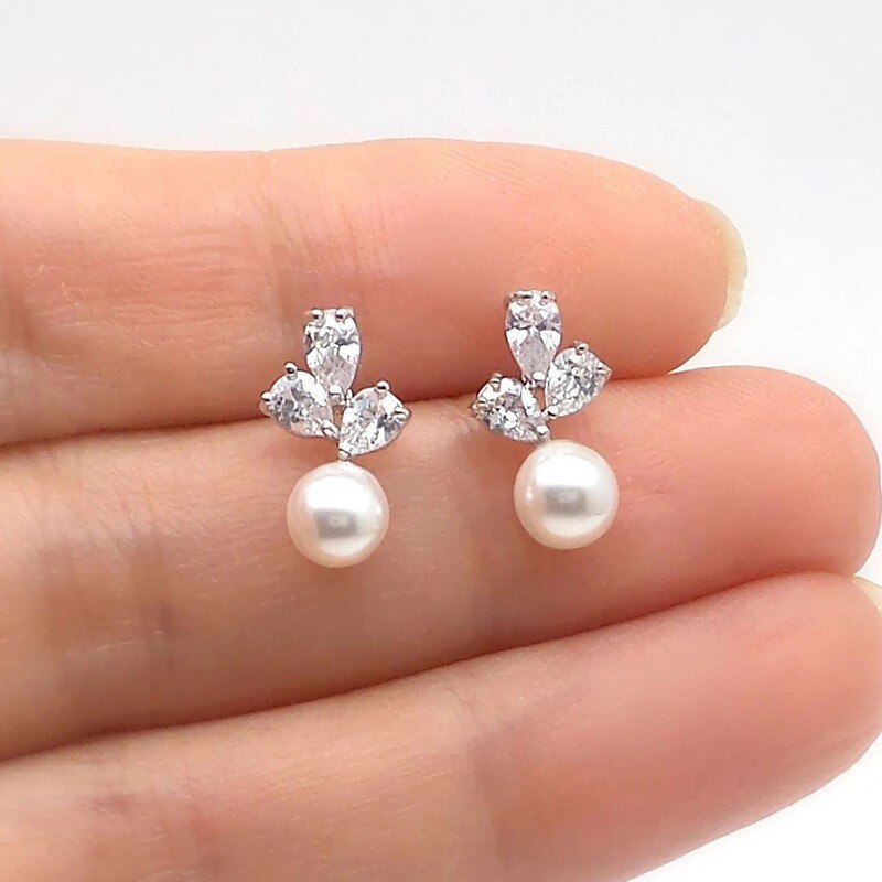 sengpan Trendy Style Imitation Pearl Design Stud Earrings for Women Exquisite Daily Wearable Jewelry Elegant Wedding Accessories