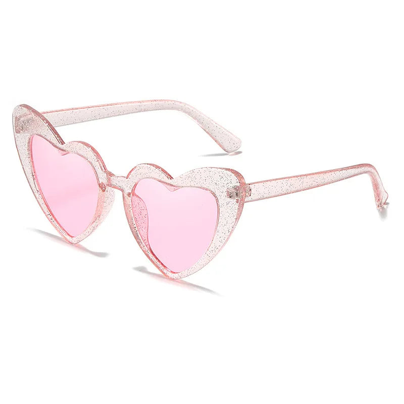 Lianfudai New Large heart Sunglasses Women Vintage Brand Designer Sun Glasses Shades Female UV400 hot sale Funny versatile sunglasses