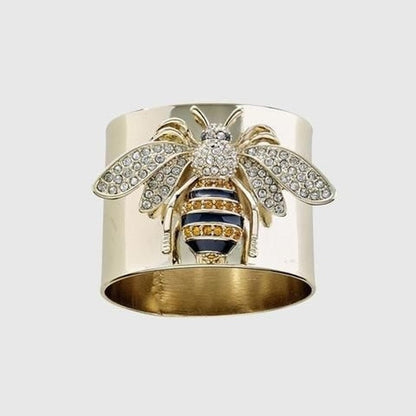 sengpan Exquisite Luxury Gold Colors Carved Bee Rings for Women Trendy Metal Inlaid White Stone Party Ring Engagement Jewelry Gift