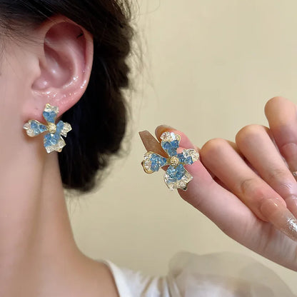 sengpan New Black Flower Earrings Design Light Luxury Sweet Earrings Women Blue Fashionable Elegant Jewelry Accessories Gifts ﻿