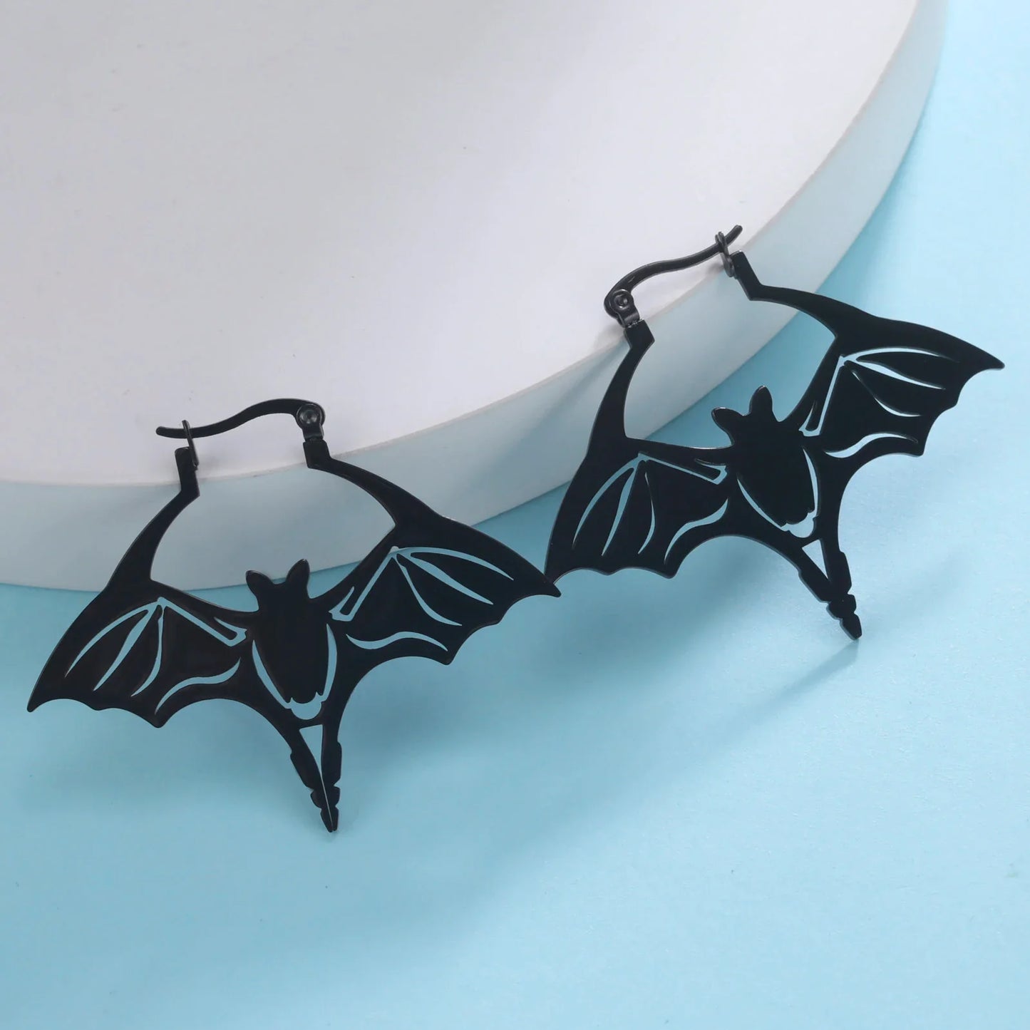 sengpan Stainless Steel Punk Grunge Bat Earrings Cool Halloween Wing Bats Stud Earrings For Women Girls Jewelry Accessories