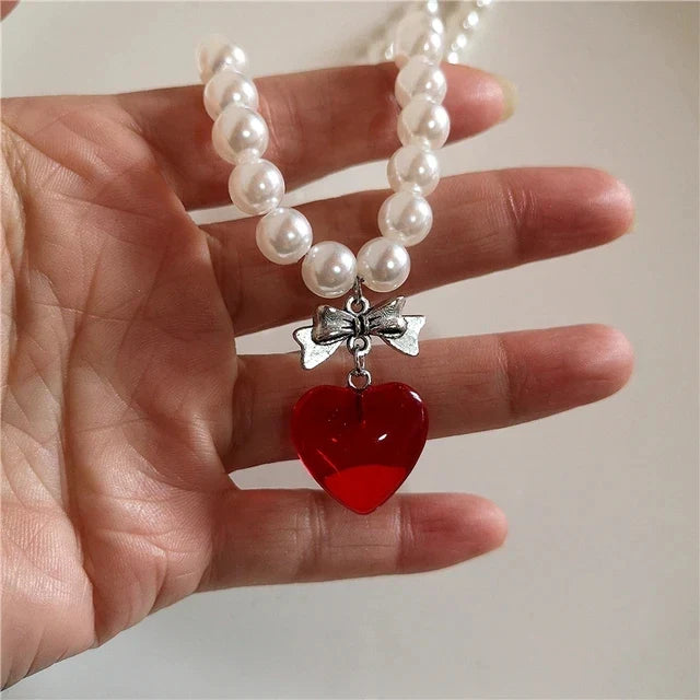 Lianfudai Y2K Strawberry Pendant Necklace Choker for Women Children Jewelry Imitation Pearl Neck Clavicle Chain Cute Accessories New