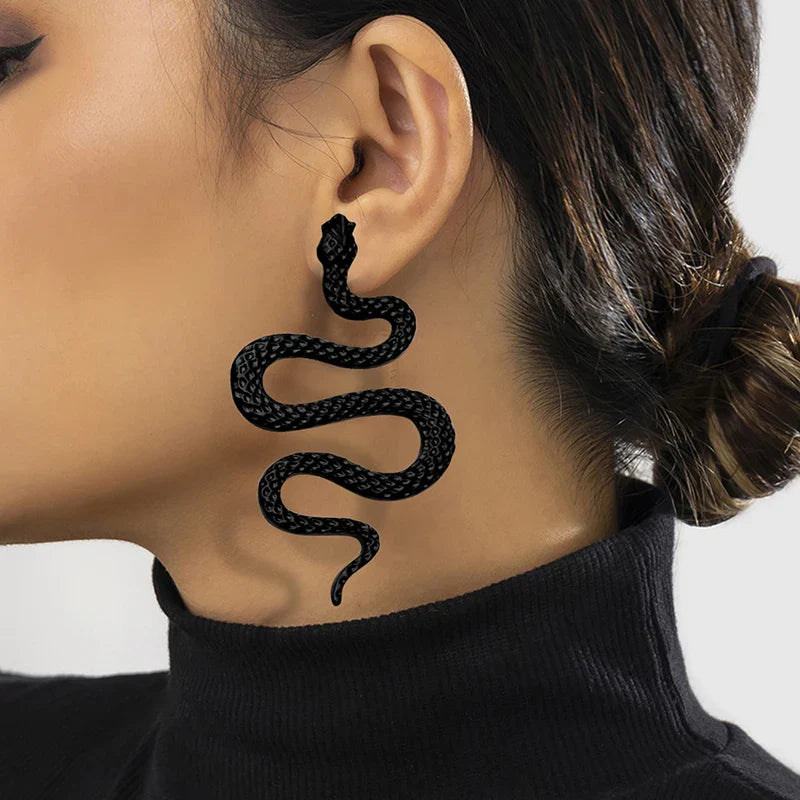 sengpan  Sexy and Exaggerated Halloween Snake Shaped Earrings for Women Fashion Gothic Personalized Trend Girl Rock Jewelry