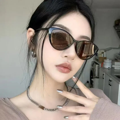 Lianfudai Fashion Women's Cat Eye Sunglasses New Women Anti Blue Light Glasses Vintage Outdoor Leisure Shading Eyewear UV400 Oculos De Sol