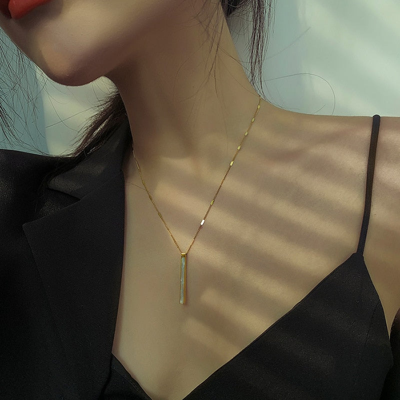 Luxury Shell Long Pendant Necklace For Women Simple Fashion Gold Color Clavicle Chain Necklaces Choker Korean Jewelry Party Gift