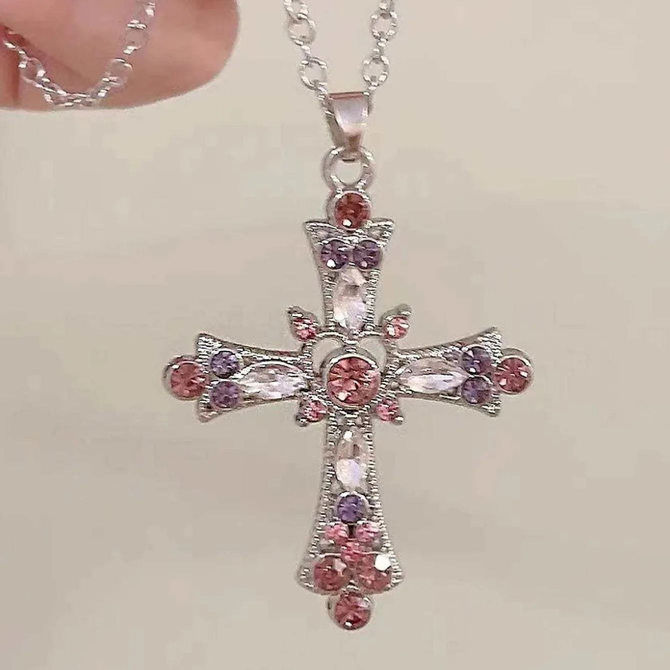 sengpan Y2K Retro Kpop Silver Color Pendant Necklaces For Women Gothic Zircon Heart Cross Tassel Necklace Punk Clavicle Choker Jewelry