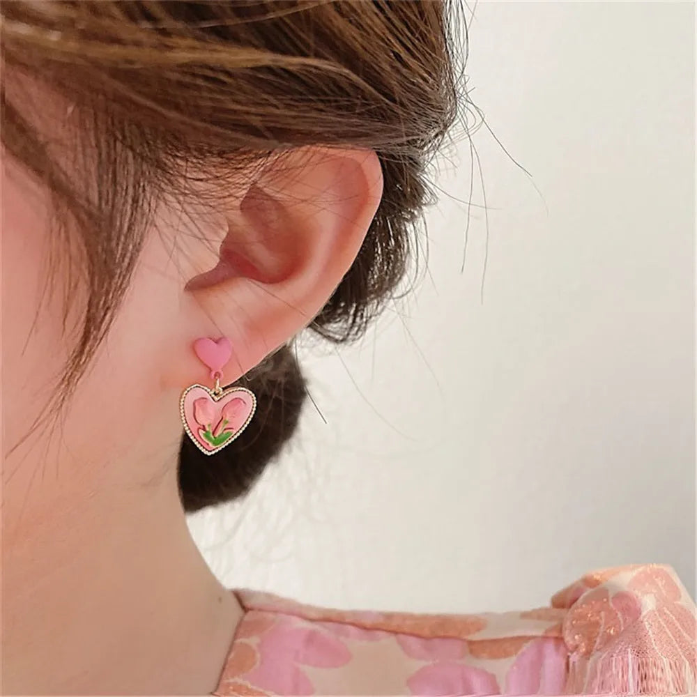 sengpan Korean Flower Shape Stud Earrings Women Personality Fashion Unique Niche Design Earrings Luxury Wedding Jewelry Birthday Gift