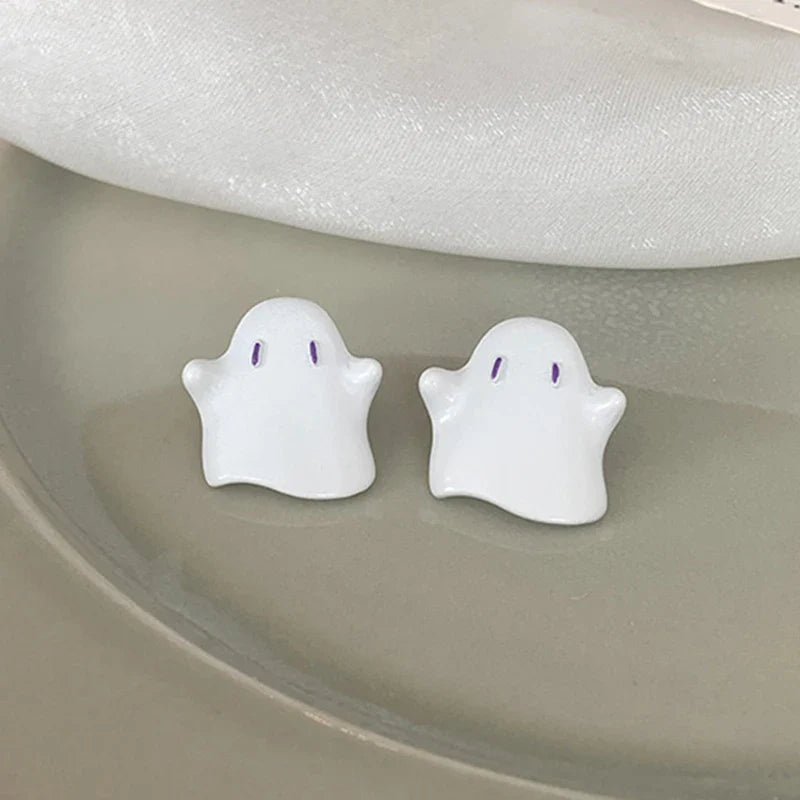 sengpan Cartoon Cute Ghost Shark Stud Earrings for Women Girls Creative Design Ear Biting Animal Funny Earings Piercing Fashion Jewelry