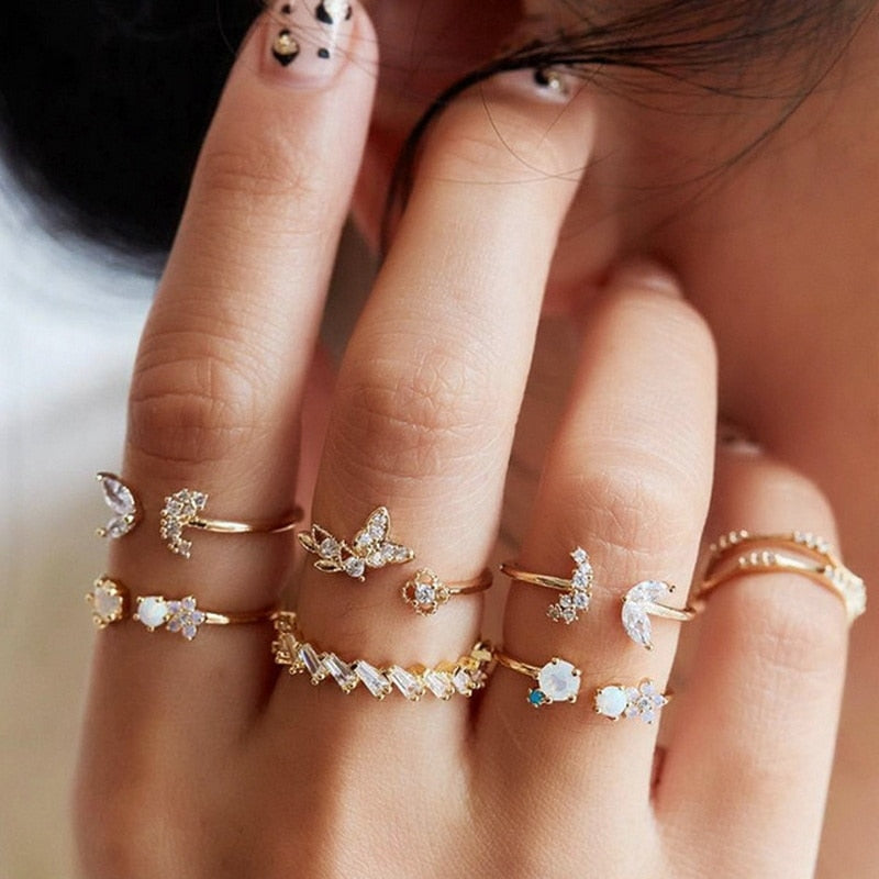 sengpan Bohemian Geometric Rings Sets Crystal Star Moon Flower Butterfly Constellation Knuckle Finger Ring Set For Women Fashion Jewelry