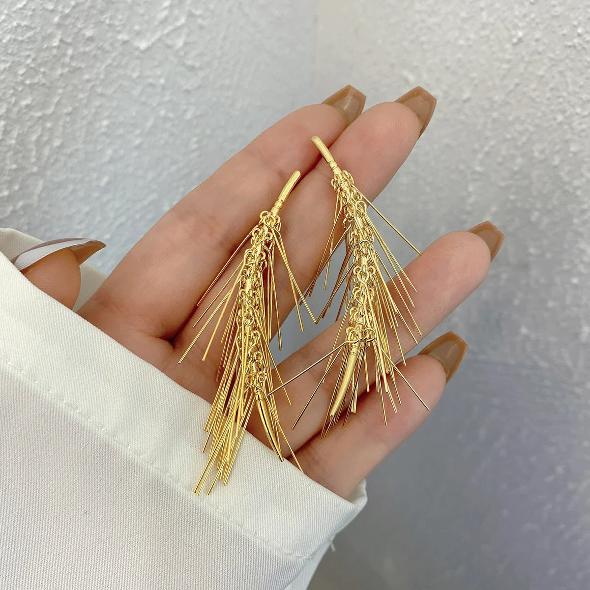 sengpan Multilayer Metal Fringe Earrings for Women Fashion Luxury Gold Color Long Tassel Earrings Statement Party Jewelry