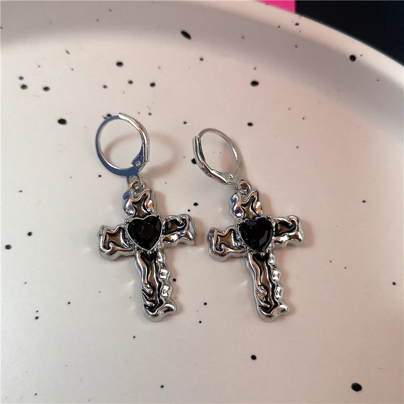 sengpan Punk Vintage Aesthetic Black Irregular Cross Star Heart Pendant Earrings Women Men Charms Jewelry Y2K 90s Harajuku Accessories