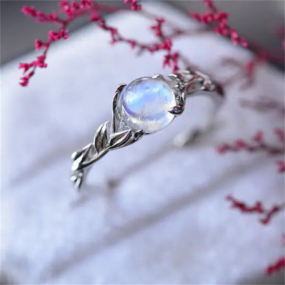 sengpan Romantic Lovely Female Temperament Sense Metal Ring Bohemian Vine Branches And Leaves Inlaid Moonstone Ring Gift Jewelry For Her