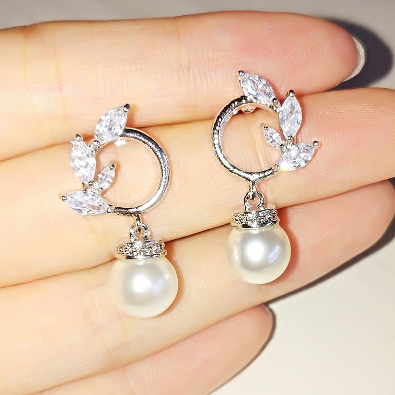 sengpan Fashion Imitation Pearl Wedding  Jewelry Elegant Zircnia Crystals Stud Earrings For Women Patry Dress Accessories CE1858