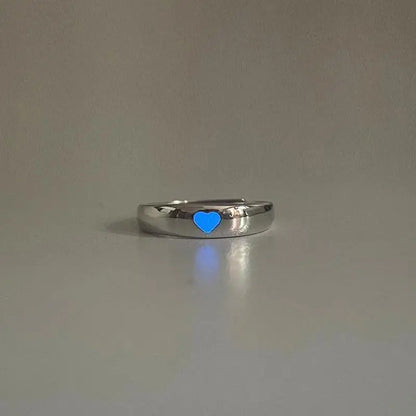 sengpan Luminous Love Heart Finger Ring Glow In Dark Fashion Adjustable Couples Rings Silver Color Pink Blue Light Jewelry Lover Gift