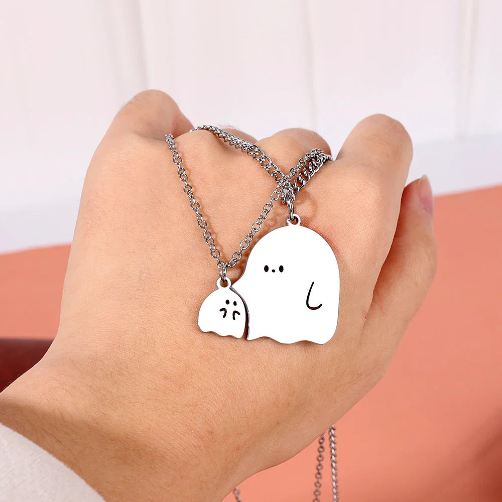 sengpan Two Little Couple Necklaces Cool Ghost Pendant Necklace Women Men Sweater Clavicle Chain Jewelry Valentine‘s Day Gift’