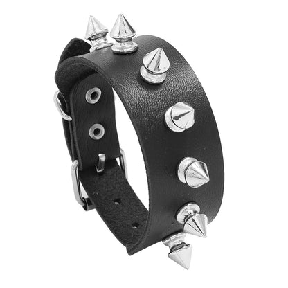 Lianfudai Personality Hip Hop Men Spiked Rock Bracelet Bangle Women Vintage Punk Cosplay Black PU Leather Wrap Bracelet New Jewelry