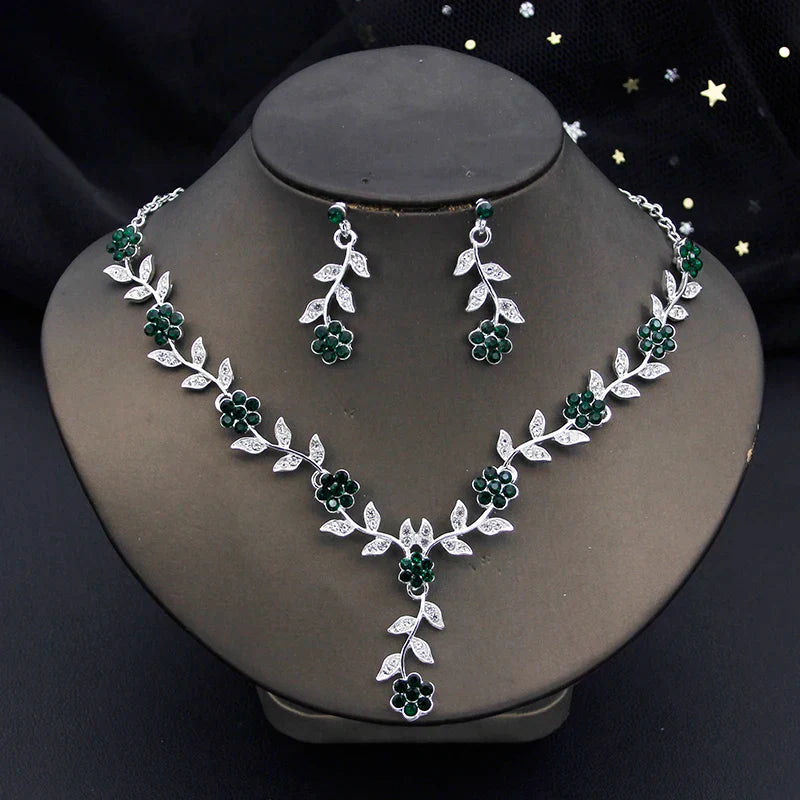 sengpan Rhinestone Bride Jewelry Sets for Women Luxury Flower Choker Necklace Earrings Wedding Dress Bridal Necklace Sets Fashion