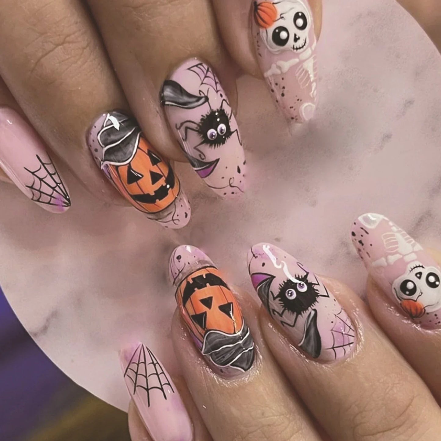 sengpan 24pcs Halloween Theme False Nails Short Square Press On Nails With Ghost Pumpkin Black Cat Designs Full Cover Fake Nail Tips