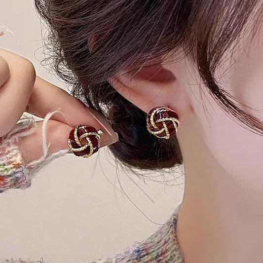 sengpan Poupular Red Velvet Hoop Earrings for Women 2024 New Oversized Exquisite Red Brown Khaki Color Simple Round Circle Girl Earrings