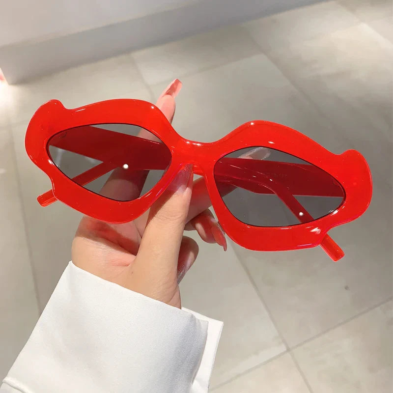 sengpan Vintage Flower Women Sunglasses 2024 New Stylish Irregular Shape Gradient Shades Trendy Luxury Brand Design Party Eyewear