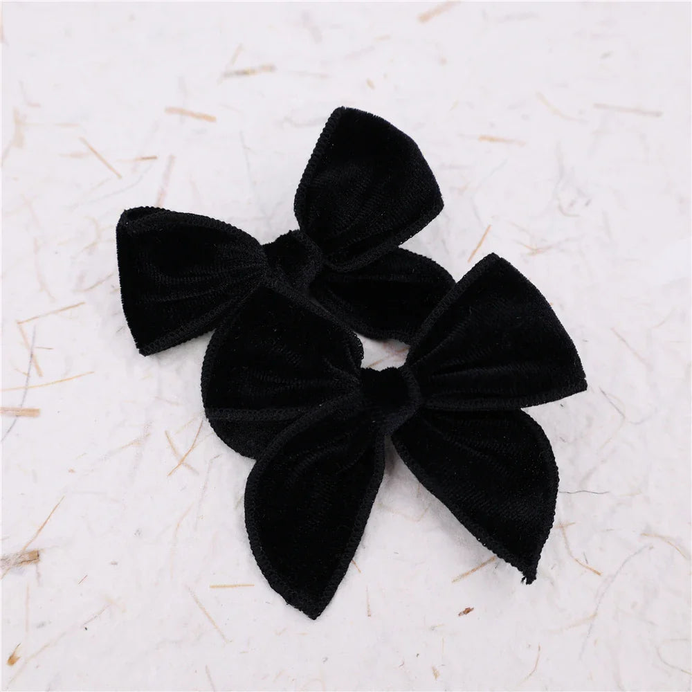 sengpan Small Velvet Fable Bow Hair Clips for Toddler Baby Girl Kids Christmas Velvet Hair Bow Alligator Clips Accessories