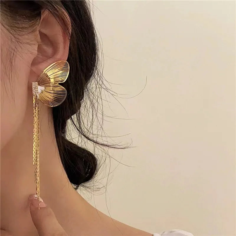 sengpan Tassel Butterfly Drop Earrings Silver Color Fashion Hanging Women Earrings Charm COOL Statement Jewelry Party Gift