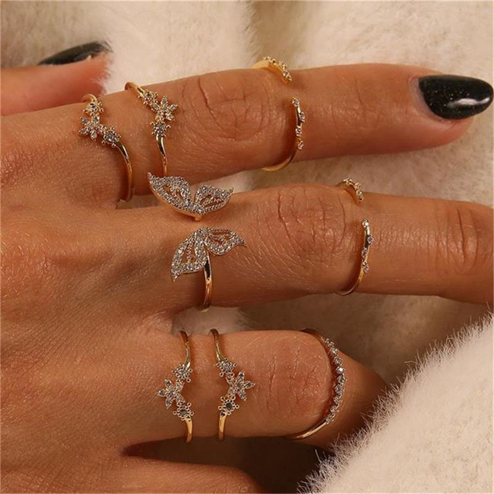 sengpan Bohemian Gold Color Butterfly Rings Set For Women Fashion Shiny Crystal Geometric Flower Knuckle Finger Ring Jewelry Adjustable