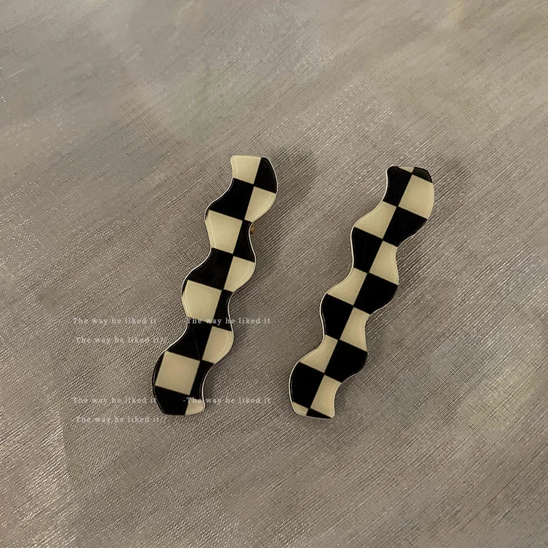 sengpan Women Elegant Black White Checkerboard Geometric Hairpins Sweet Side Hair Clips Barrettes Fashion Hair Accessories