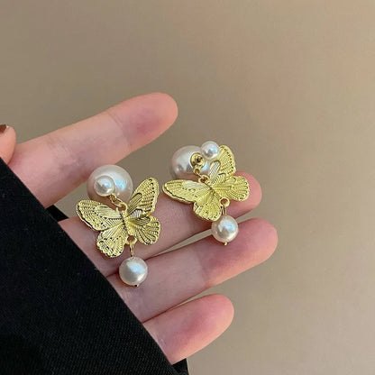 Lianfudai 2024 New Personality Pearl Butterfly Earrings Delicate Niche Design Advanced Sense Two Wear 925 Silver Needle Earrings