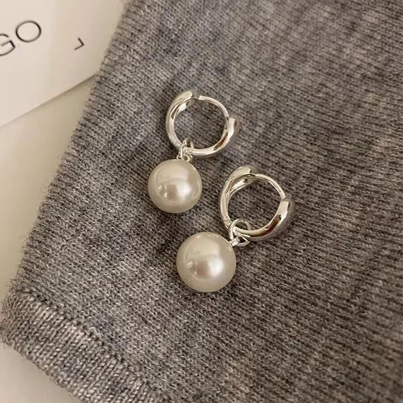 sengpan 2024 New Cute Pearl Studs Hoop Earrings for Women Silver Color Eardrop Minimalist Tiny Huggies Hoops Wedding Fashion Jewelry