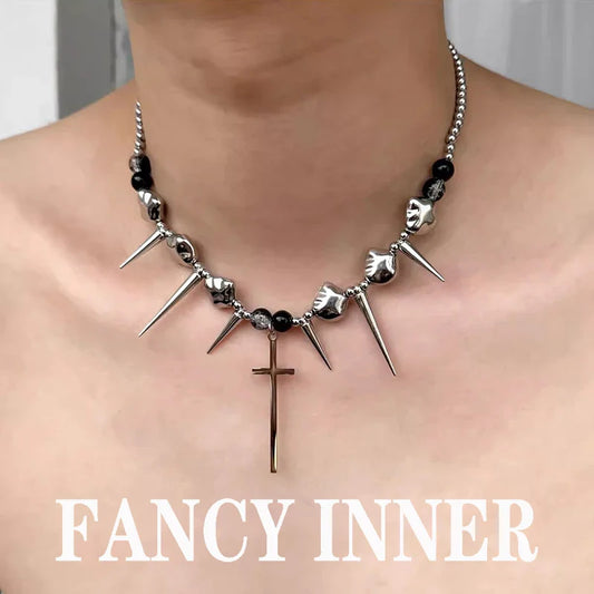 Lianfudai 2024 New Rivet Punk Necklace Geometry Spine Thorny Cross Pendant Irregular Metal Beaded Choker for Women Men Unisex Jewelry