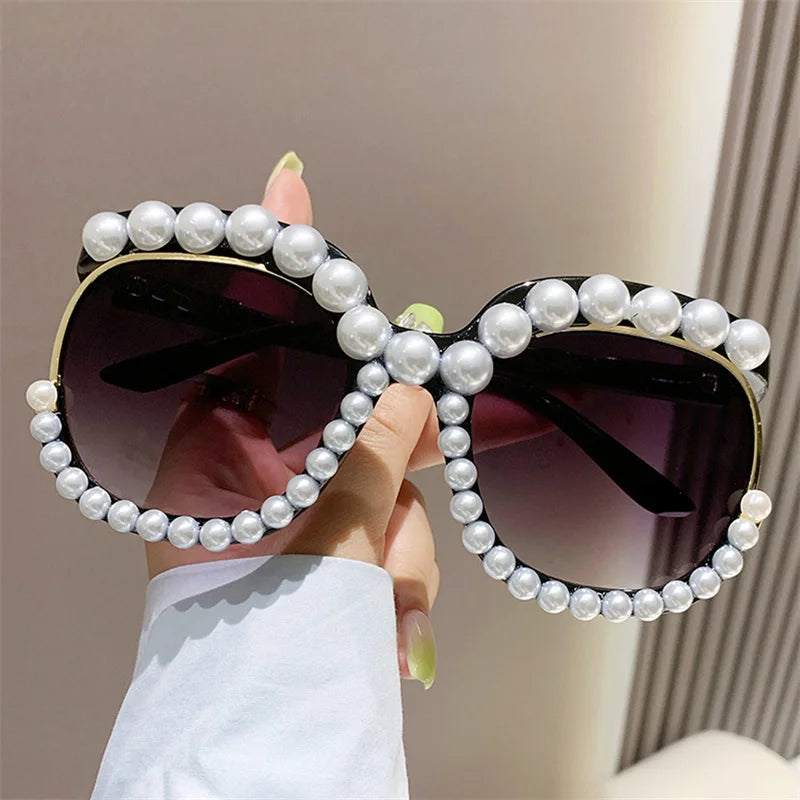 sengpan Fashion Retro Heart-Shaped Imitation Pearl Frame Sunglasses UV400 Women Cat Eye  Eyewear Trendy Beach Party  Sun Glasses