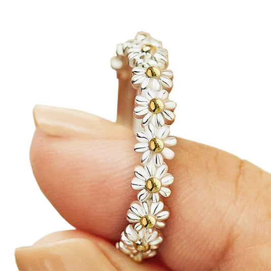 sengpan small Daisy Flowers Ring Women girls Ring Opening Adjustable Crystal Rhinestones Jewelry Wedding Engagement Couple Rings Gift