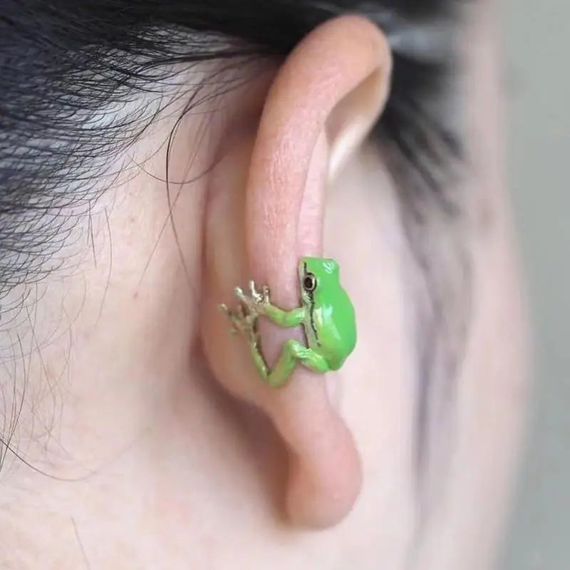 sengpan Personality Fashion Funny Creative Frog Ear Clip Earrings for Women Cute Animal Ear Studs Without Pierced Ear Bone Clip Party