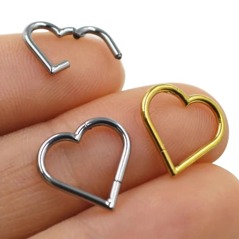 sengpan 1PC G23 Titanium Piercing Heart Earrings Hinged Segment Nose Ring Septum Helix Daith Tragus Cartilage Clicker Piercing Jewelry